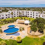 Clube ☀family Holidays With Pool View شقة البوفيرا