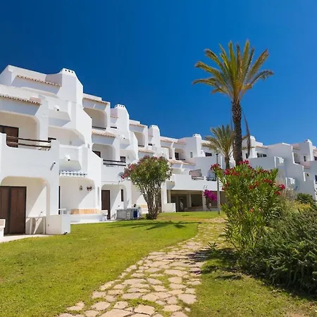 Clube ☀family Holidays With Pool View * Αλμπουφέιρα