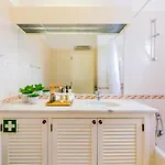 Clube ☀family Holidays With Pool View Apartmán *